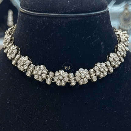 Vintage Glow Antique Mehandi Set with Earrings – A Rubela Store Treasure