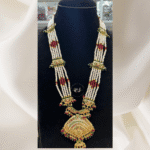 Rubela Store' s Elegant Jadau Set