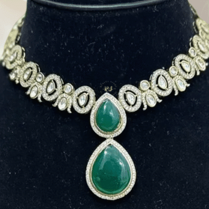 Make yourself look elegant with Rubela store's Green Mosonite set