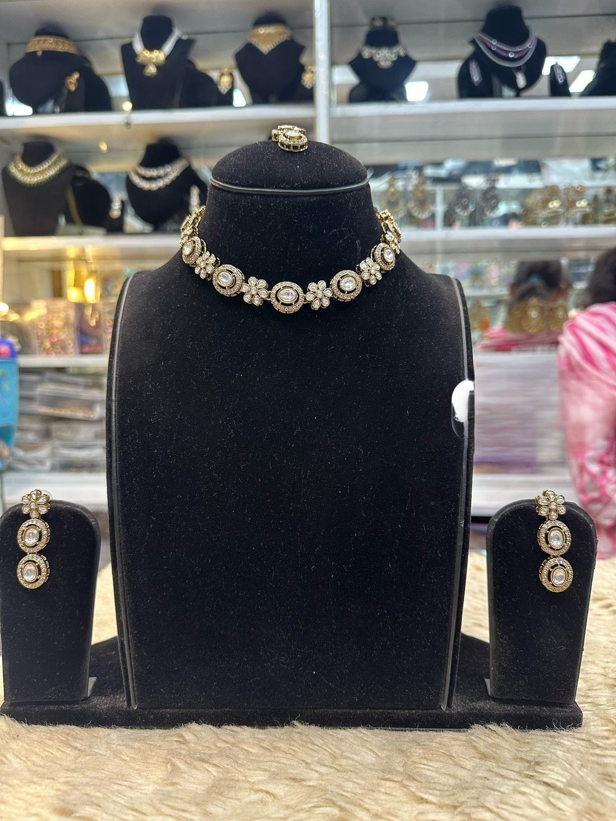 Pearl & Amosonite strand necklace Pearl & Amosonite strand necklace
