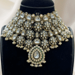 Rubela Store's Elegant Kundan Set with a Touch of Green – Timeless Beauty for Every Occasion