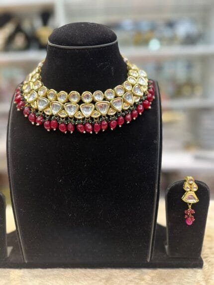 RED KUNDAN SET