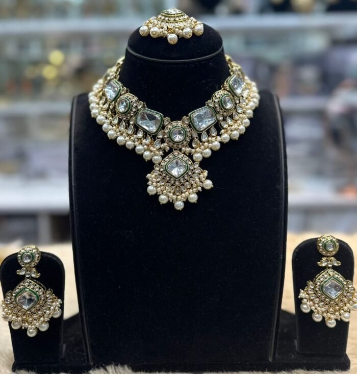 kundan set
