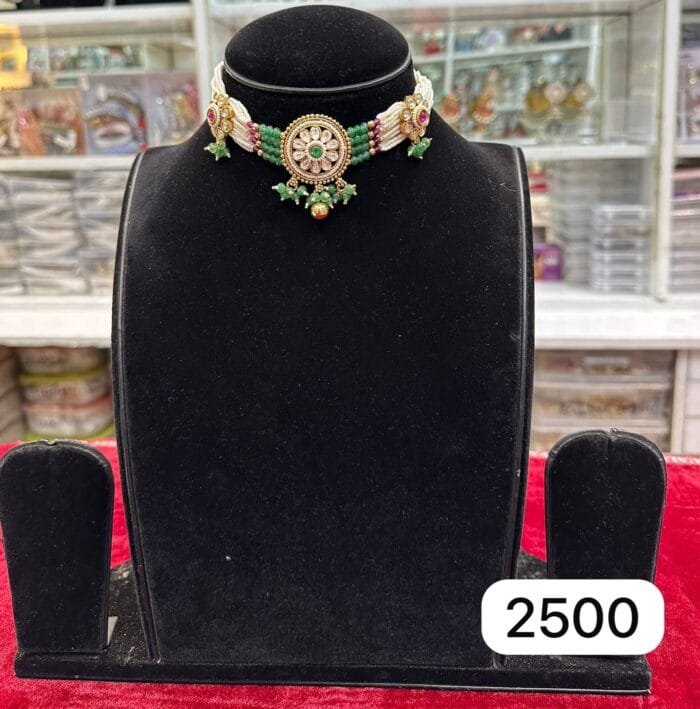 Real Gold Look Kundan Choker Set – Rubela Store - Image 2