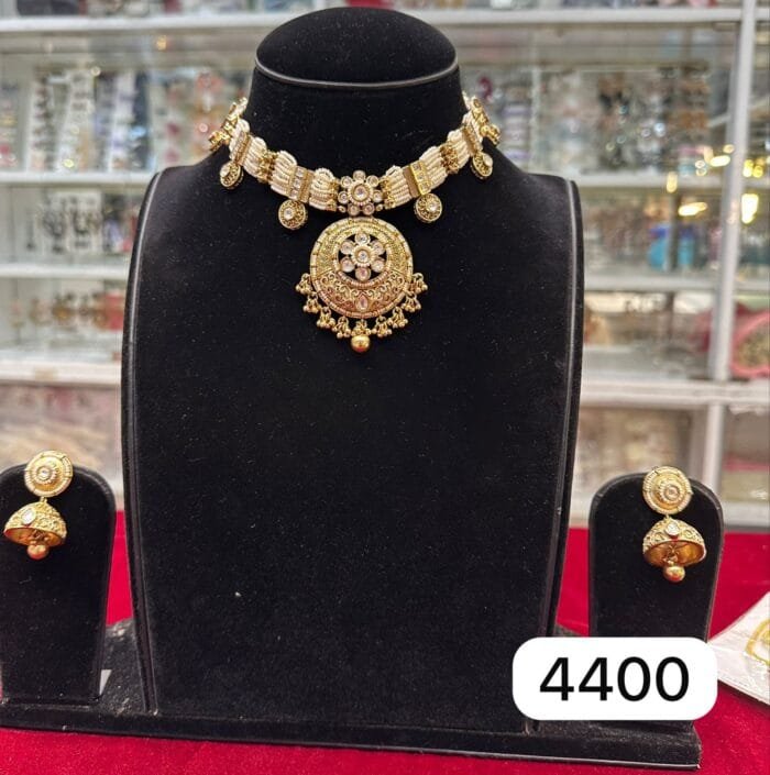 Real Gold Look Pearl Set – Shine Like Gold with Pearls - Image 2