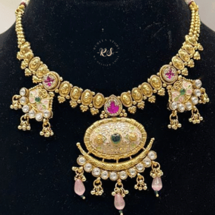 Real Look Golden Mina Kari Short Set – Elegant & Timeless