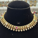 Real Look Golden Set – Shine with Royal Elegance