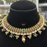 Rubela Glow Like Gold with the Real Look Golden Set