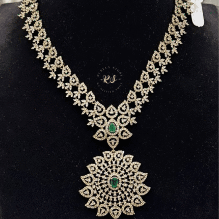 Rubela Real Look Mozonite Set – Elegant Shine for Every Occasion