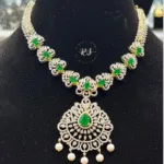 Rubela Royal Glow: Real Look Golden with Green Colour Set ✨