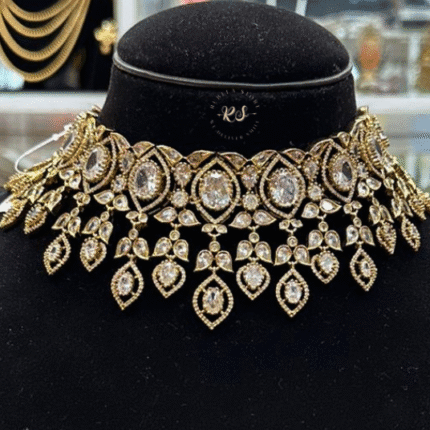 Rubela Real Look Golden Mozonite Heavy Set – A Royal Shine