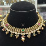 Real Look Golden Set – Shine with Royal Elegance