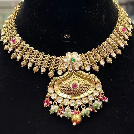 Rubela Shine Bright with the Real Look Golden Set - Image 1