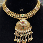 Rubela Glow Like Gold with the Real Look Golden Set