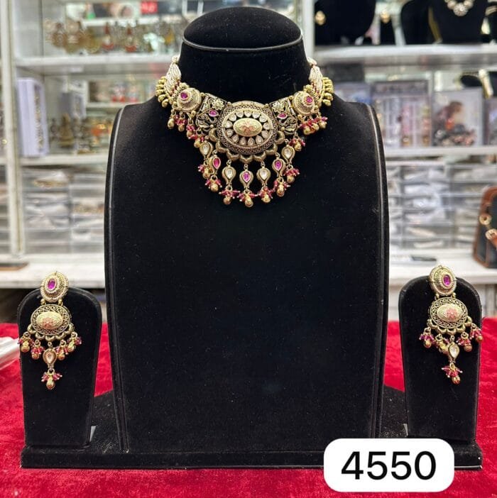 Real Look Mina Kari Set – Traditional Beauty with Modern Charm - Image 2