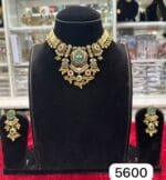 Real Look Golden Heritage Jewellery – Royal Shine - Image 2