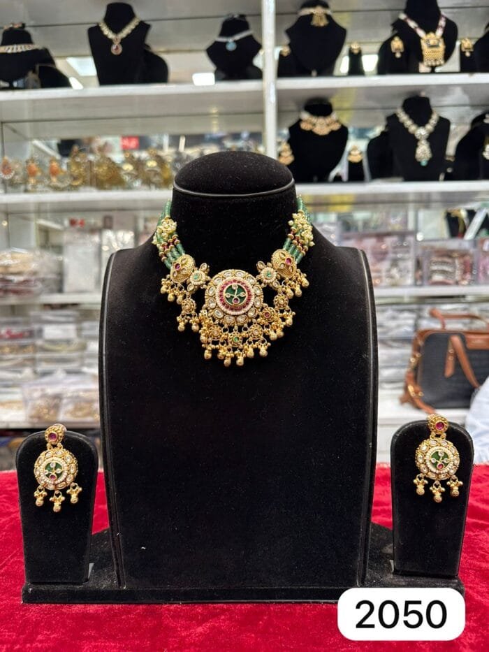 Real Look Heritage Kundan Layer Set – Royal Shine - Image 2