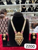 Real Look Golden Pendant Set – Shine with Royal Grace - Image 2