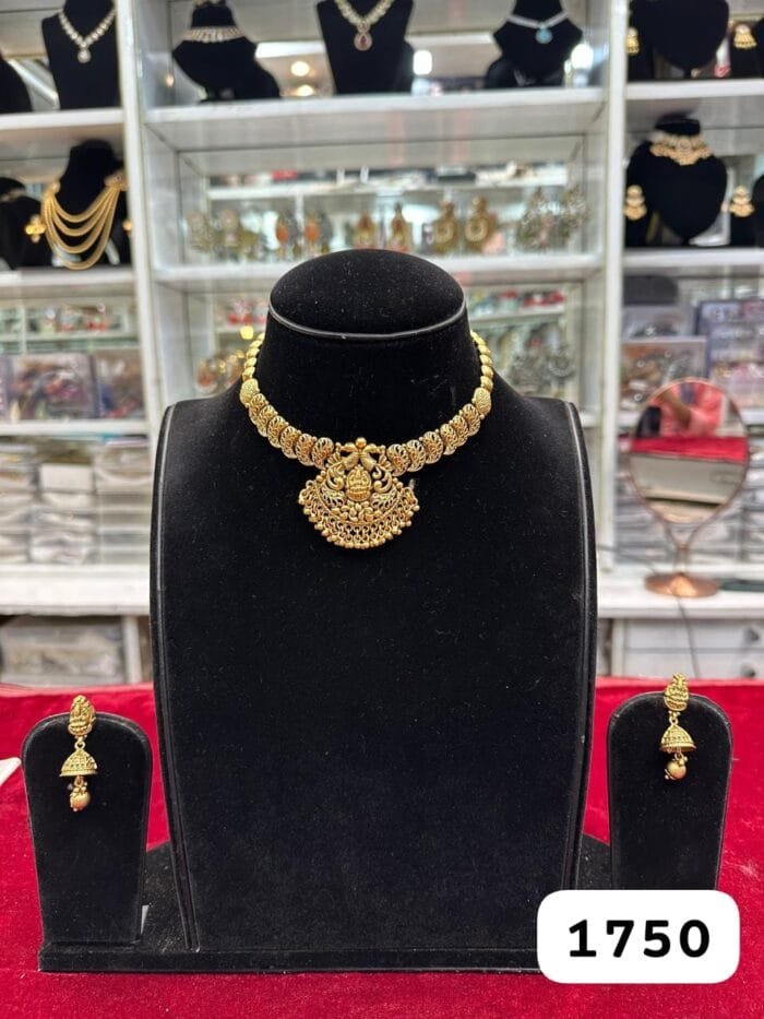 Rubela Real Look Golden Set – Feel the Royal Shine - Image 2