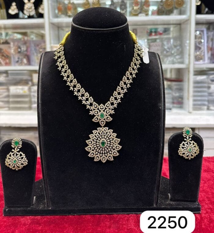 Rubela Real Look Mozonite Set – Elegant Shine for Every Occasion - Image 2