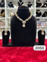 Rubela Shine Royal with the Real Look Golden Polki Kundan Set - Image 2