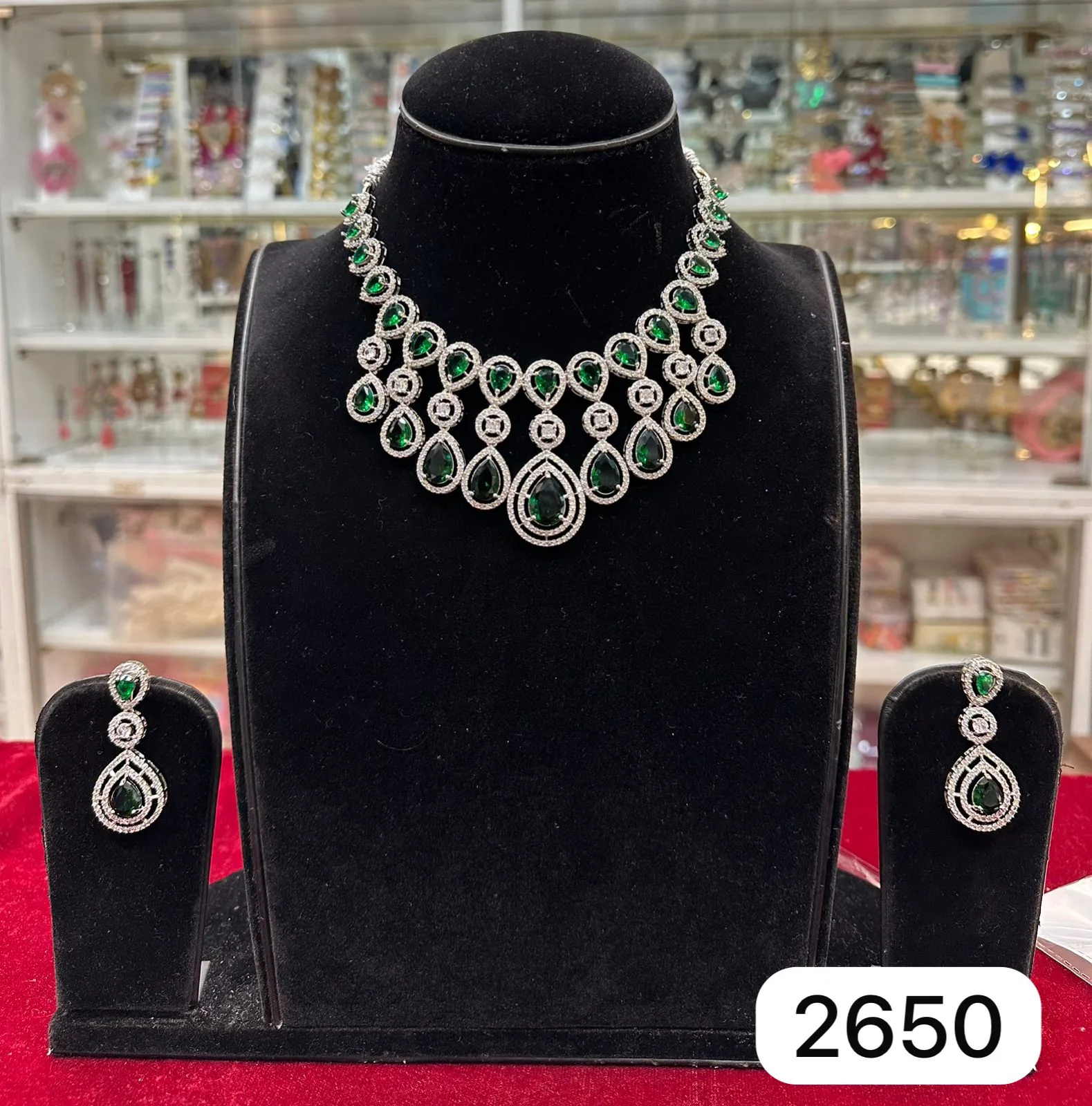 Rubela Sparkling Green – Real Look Diamond Set by Rubela Store - Image 2