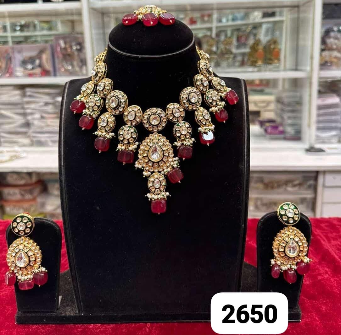 WhatsApp Image 2025-10-11 at 4.29.48 PM Rubela Elegant Real Look Kundan Set – Rubela Store - Image 2