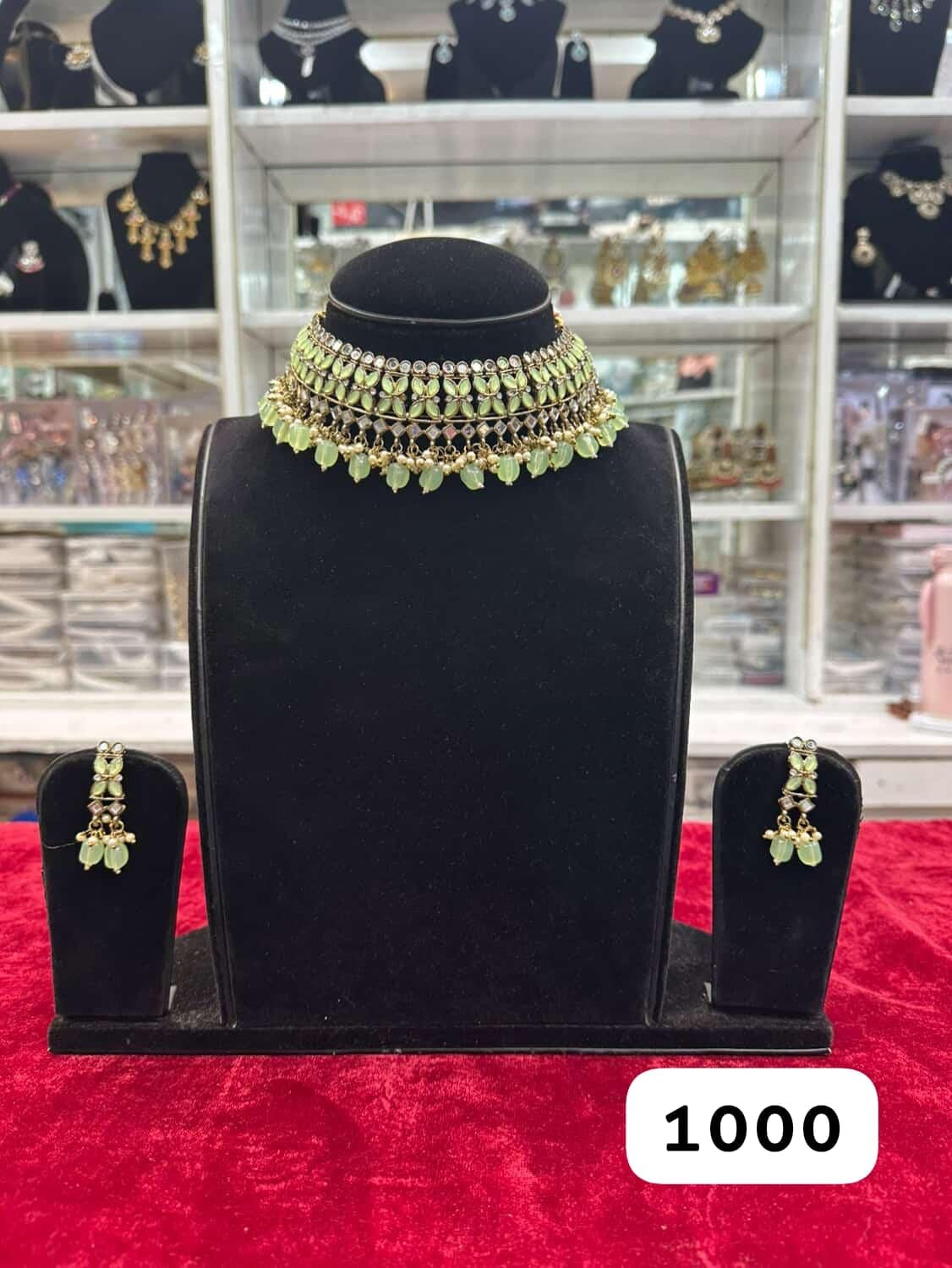 WhatsApp Image 2025-10-14 at 1.25.42 PM (1) Rubela Golden Mint Colour Mirror Set – A Glow of Royal Beauty - Image 2