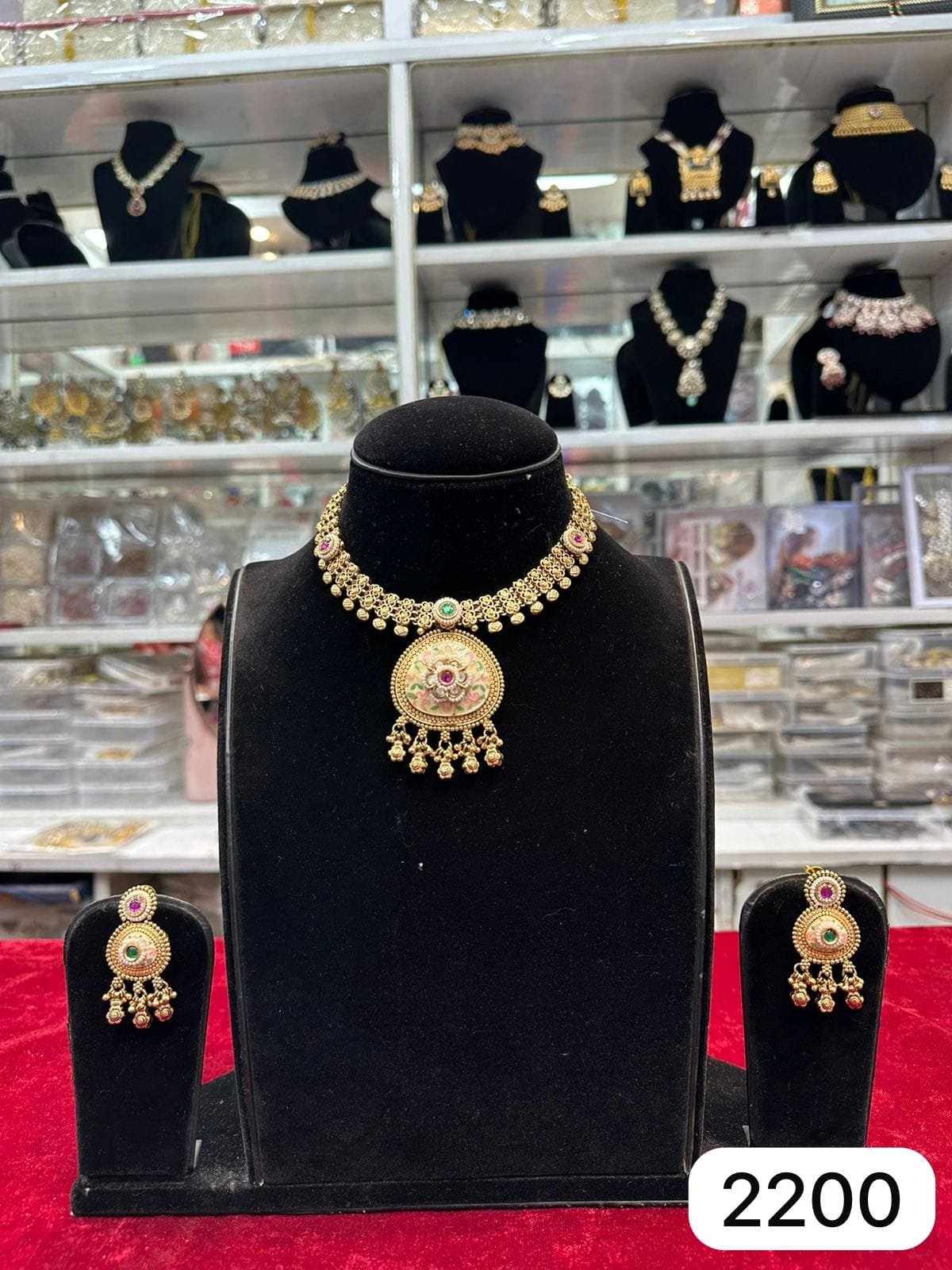 WhatsApp Image 2025-10-19 at 4.24.14 PM (1) Rubela Real Look Golden Mina Kari Set – Elegant Traditional Beauty - Image 2