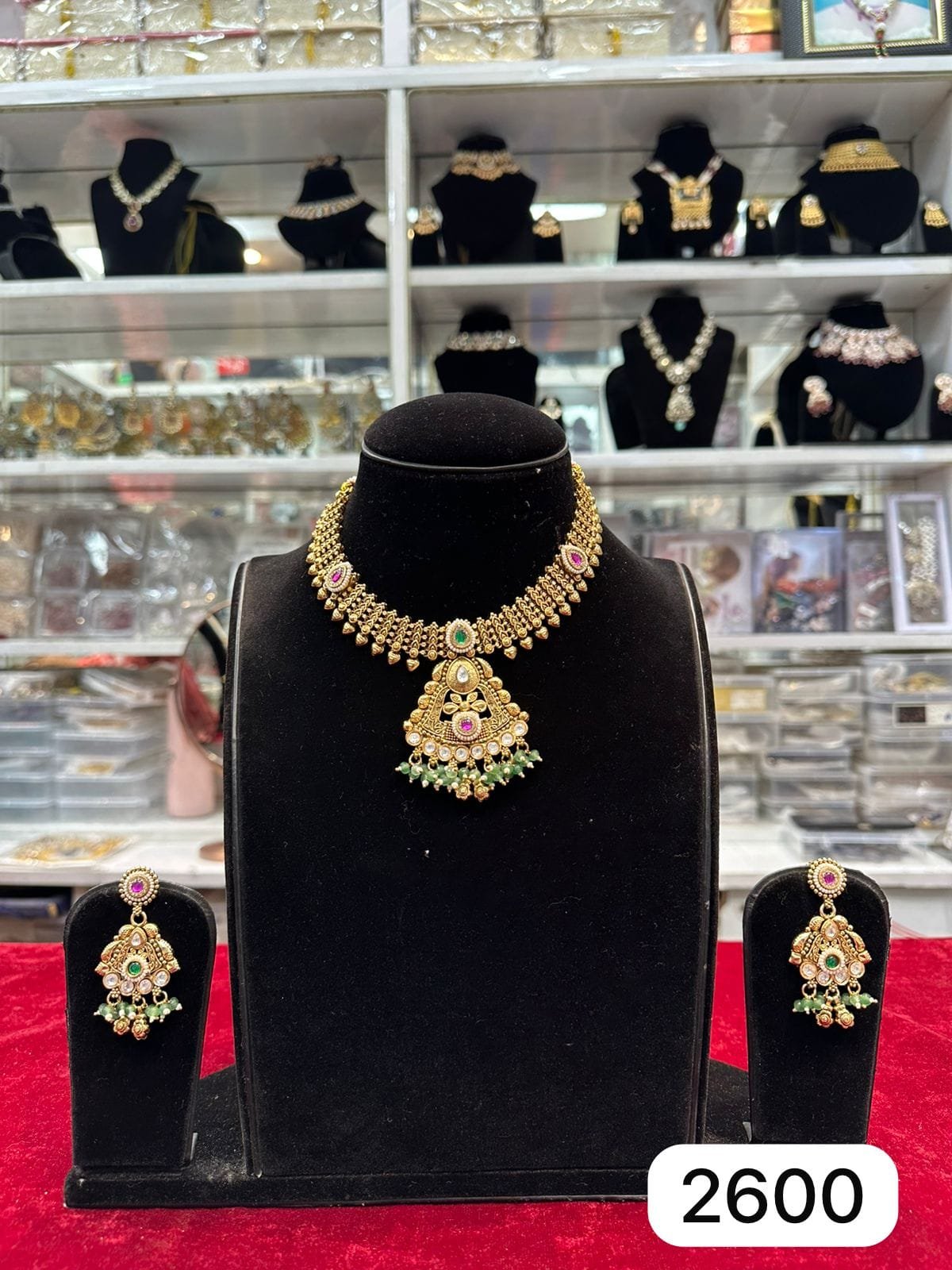 WhatsApp Image 2025-10-19 at 4.24.14 PM Rubela Real Look Golden Set – Timeless Elegance in Every Detail - Image 2