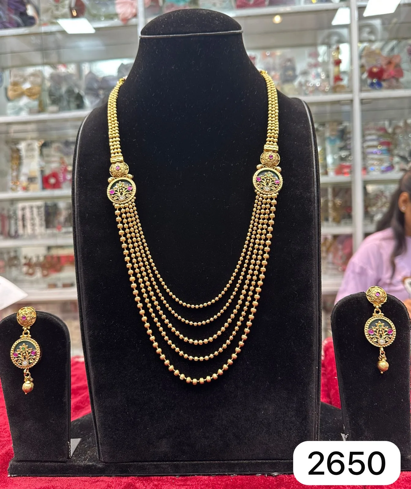 Real Look Toda Set – Simple Royal Style for Any Function - Image 2