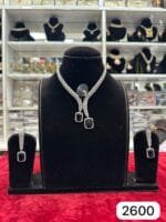 Real Look AD Black Set with Bold Elegant Shine - Image 2