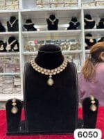 Real Look AC Kundan Set Royal Style with Grace - Image 2