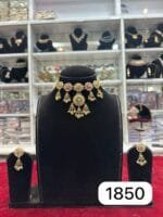 Real Look Heritage Set Timeless Royal Beauty RUBELA - Image 2