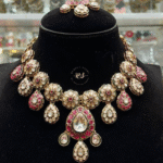 Real Look Mina Kaari Kundan Set with Royal Beauty