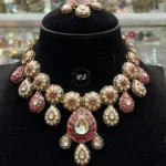 Real Look Mina Kaari Kundan Set with Royal Beauty