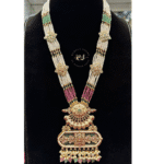 Real Look Pendant Set – Simple Elegant and Timeless