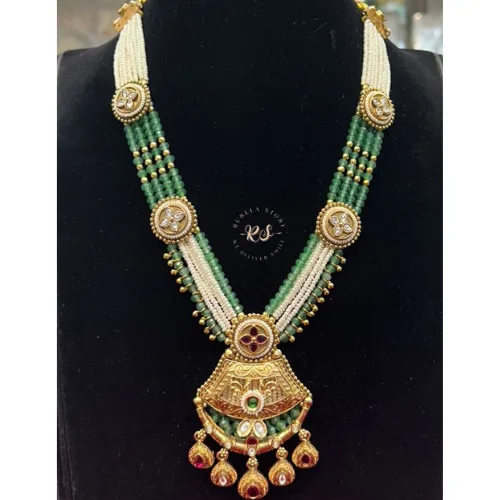 Real Look Short Set Simple Elegant and Stylish - Image 1